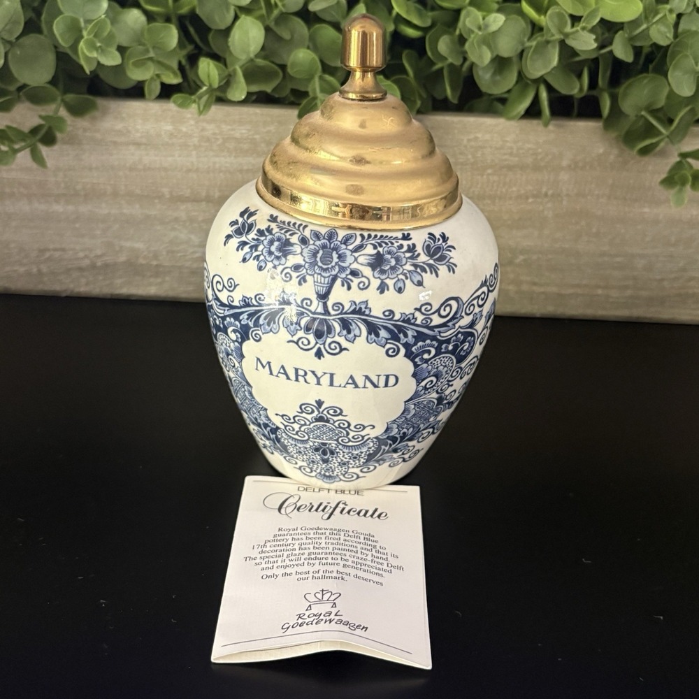 Rare VINTAGE ROYAL GOEDEWAAGEN PORCELAIN MARYLAND TOBACCO JAR Bleu De Delft COA